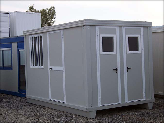 Cabine sanitaire public 20 pieds x 8, confortable