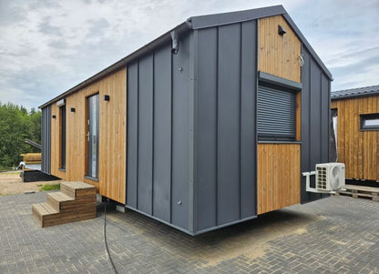 Tiny House Moderne – Confort et Mobilité à Petit Prix