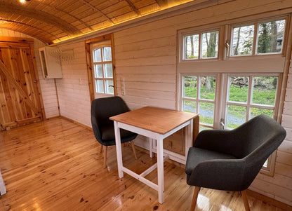 Remorque Maison Mobile en Bois avec Structure en Acier - 20 Pieds x 8 Pieds