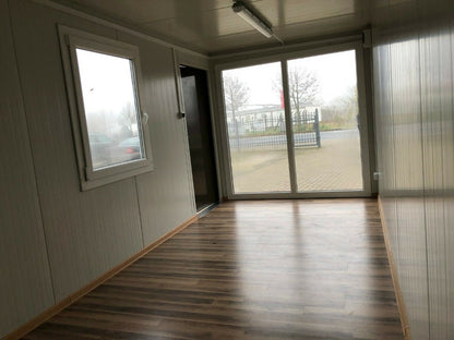 Containers Bureau mobile 20pieds  recouvert en Bois ouvert et vitré sur une largeur largeur