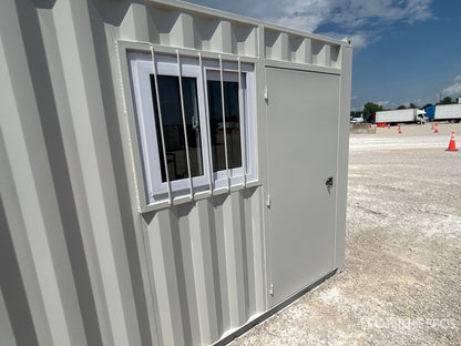 Container 10 Pieds avec Porte d'Homme et Fenêtre Isolée - Idéal pour Stockage Sécurisé et Confortable